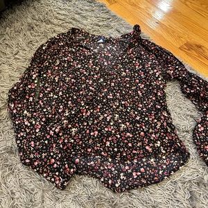 Girls Old Navy top. Size XL (14/16).